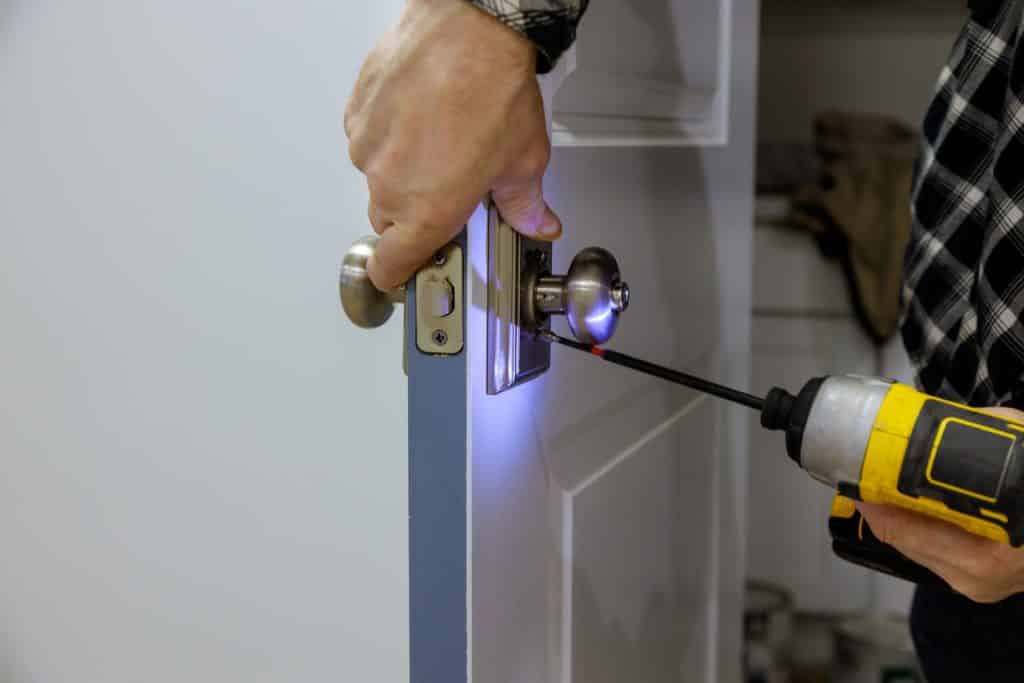 Why You Need a Reliable 24 Hour Locksmith in Fort McMurray